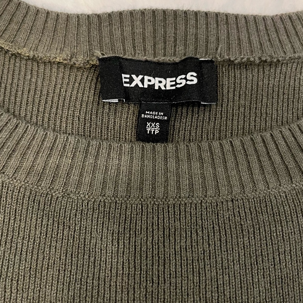 Express Fitted Sweater - Picture 3 of 6